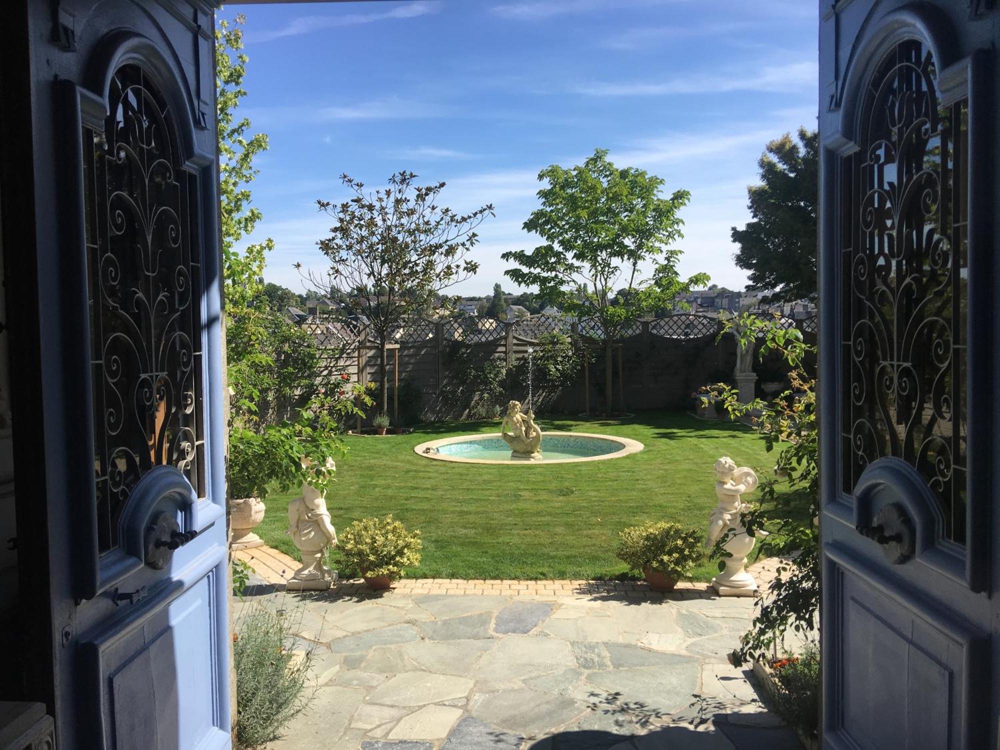 Maison D'Hercule Mayenne Eksteriør bilde